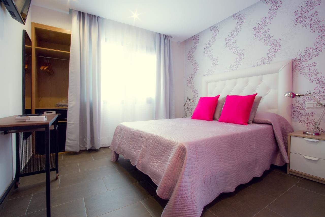 Pixel Hotel ตอร์เรโมลิโนส ภายนอก รูปภาพ