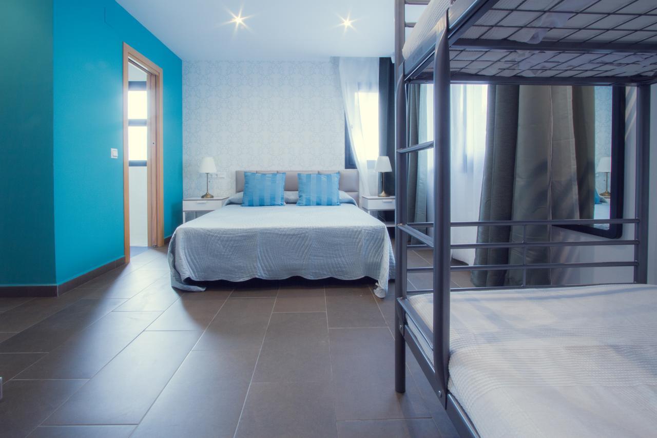 Pixel Hotel ตอร์เรโมลิโนส ภายนอก รูปภาพ